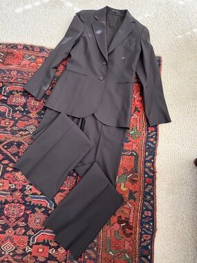 Theory Women's Brown Two-Piece Tailored Suit